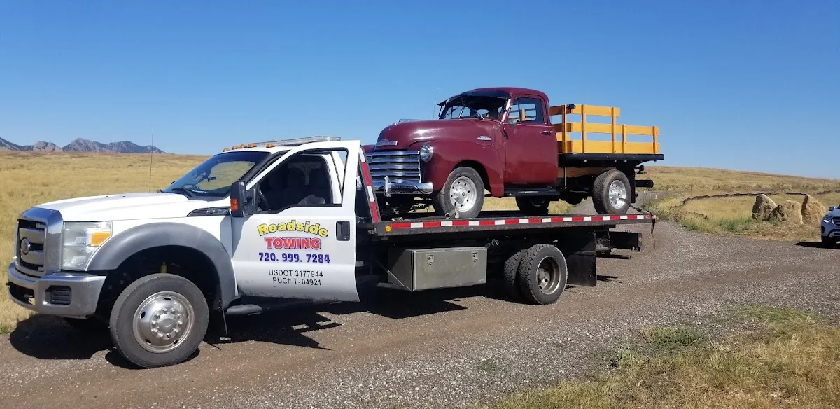 24 Hours Roadside Towing Aurora