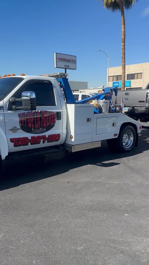 777 De La Fuente Towing