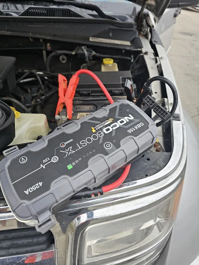 A Emerald Towing and Service