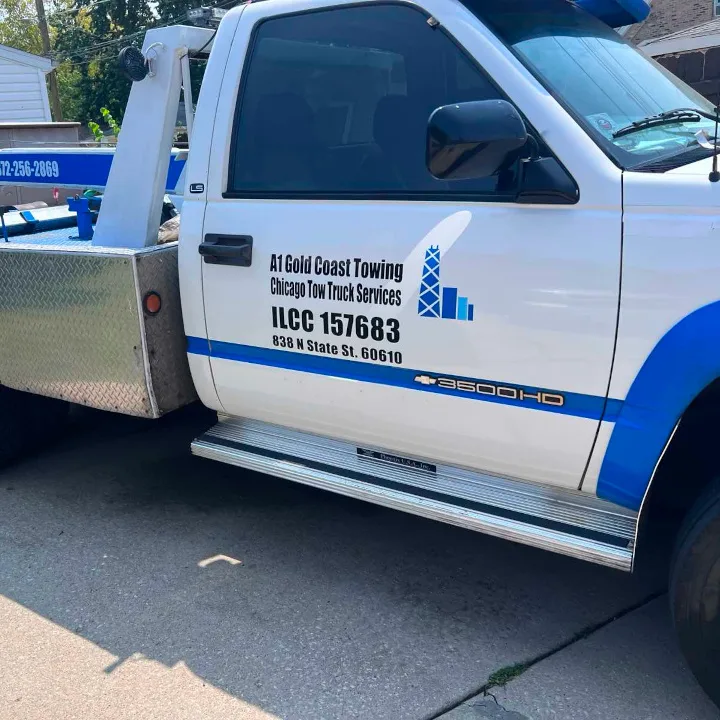 A1 Gold Coast Towing Chicago Tow Truck Services