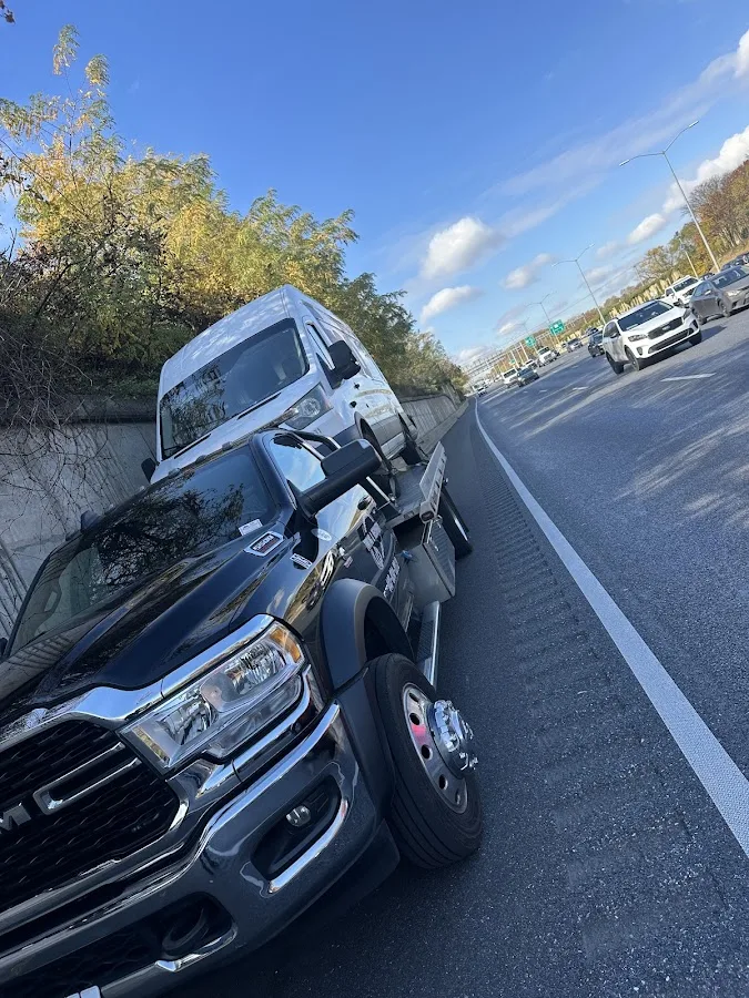 Abbasi Towing & Recovery