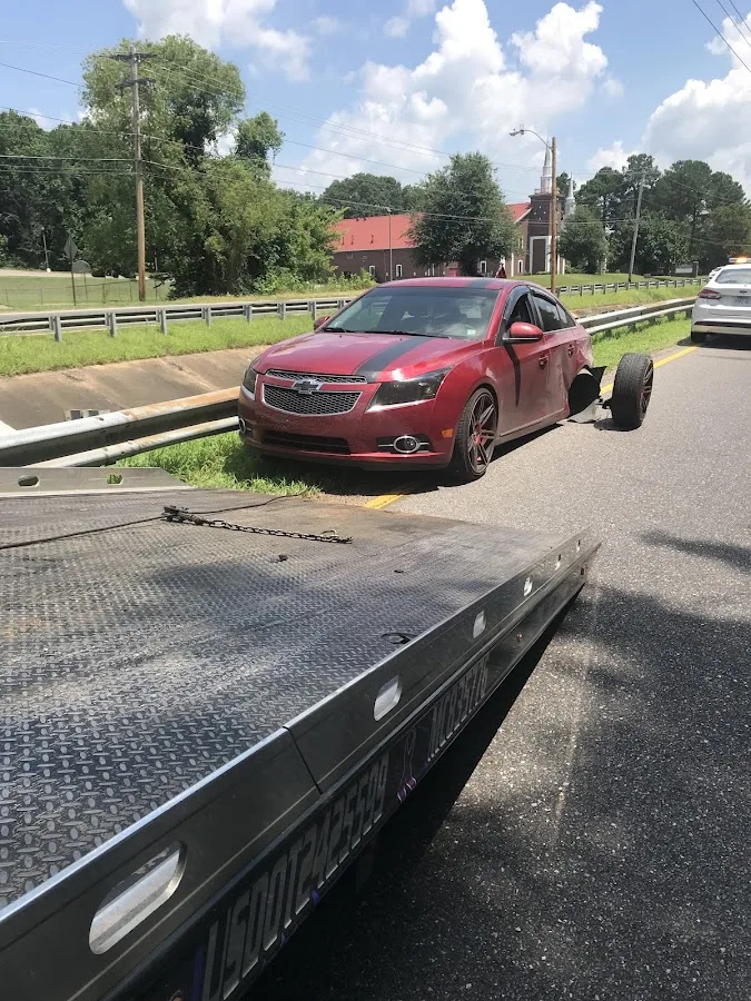 Adre's Wrecker Service