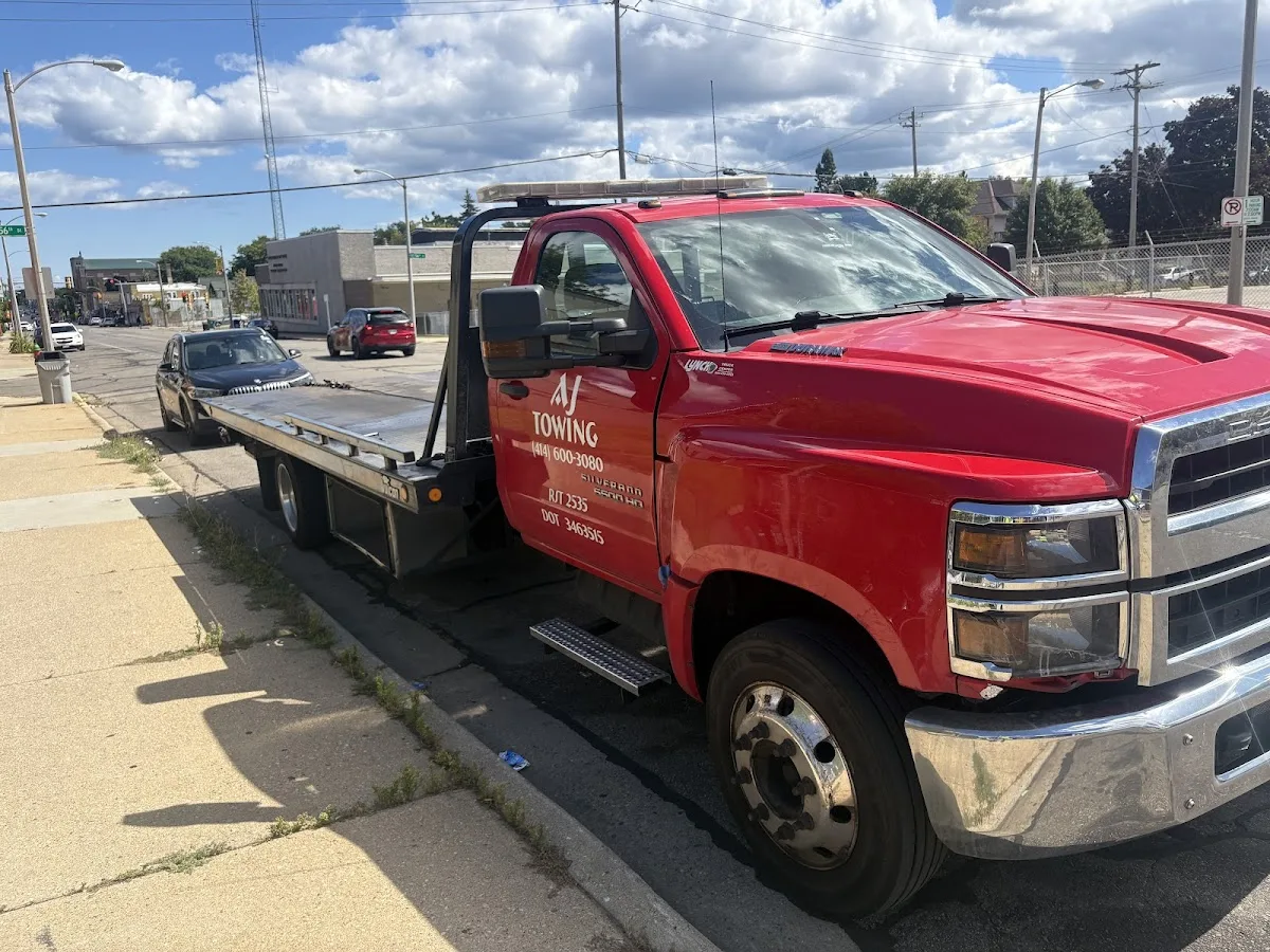 AJ Towing