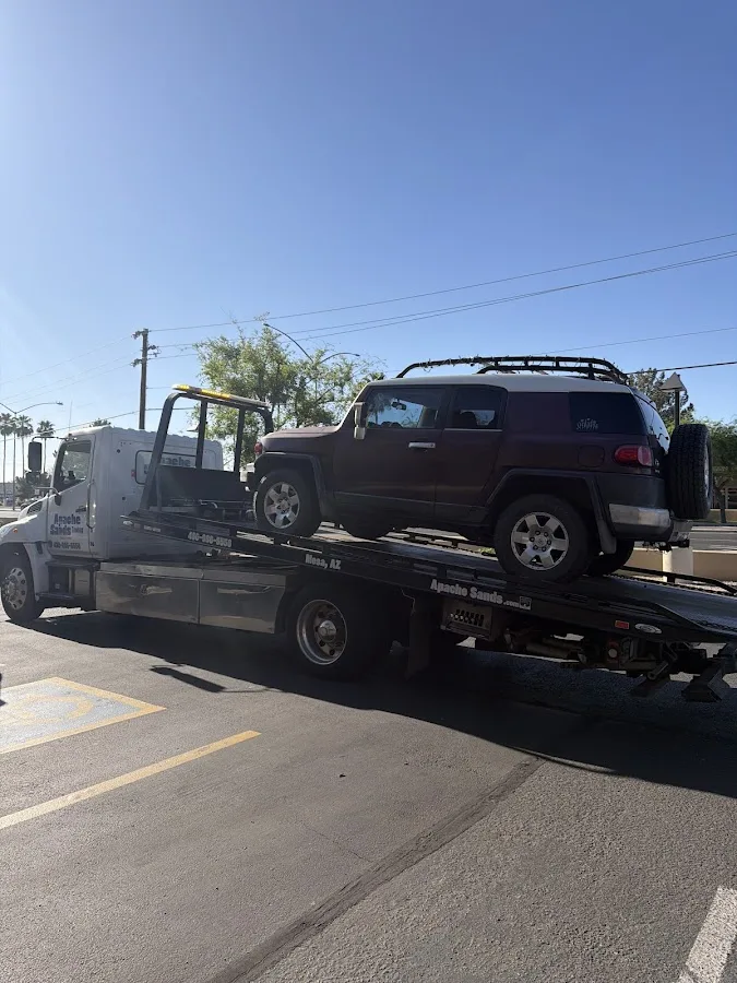 Apache Sands Towing