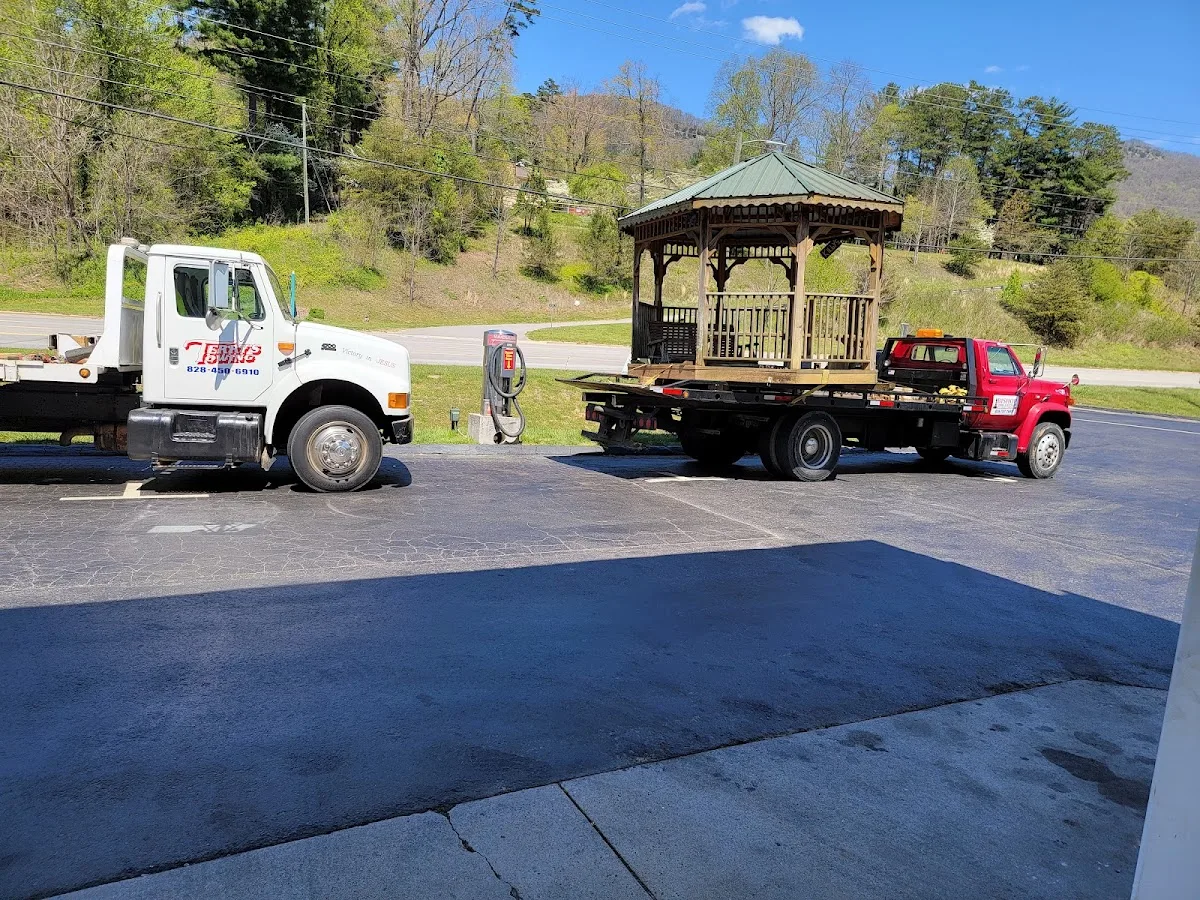 Asheville Recker Service Inc.