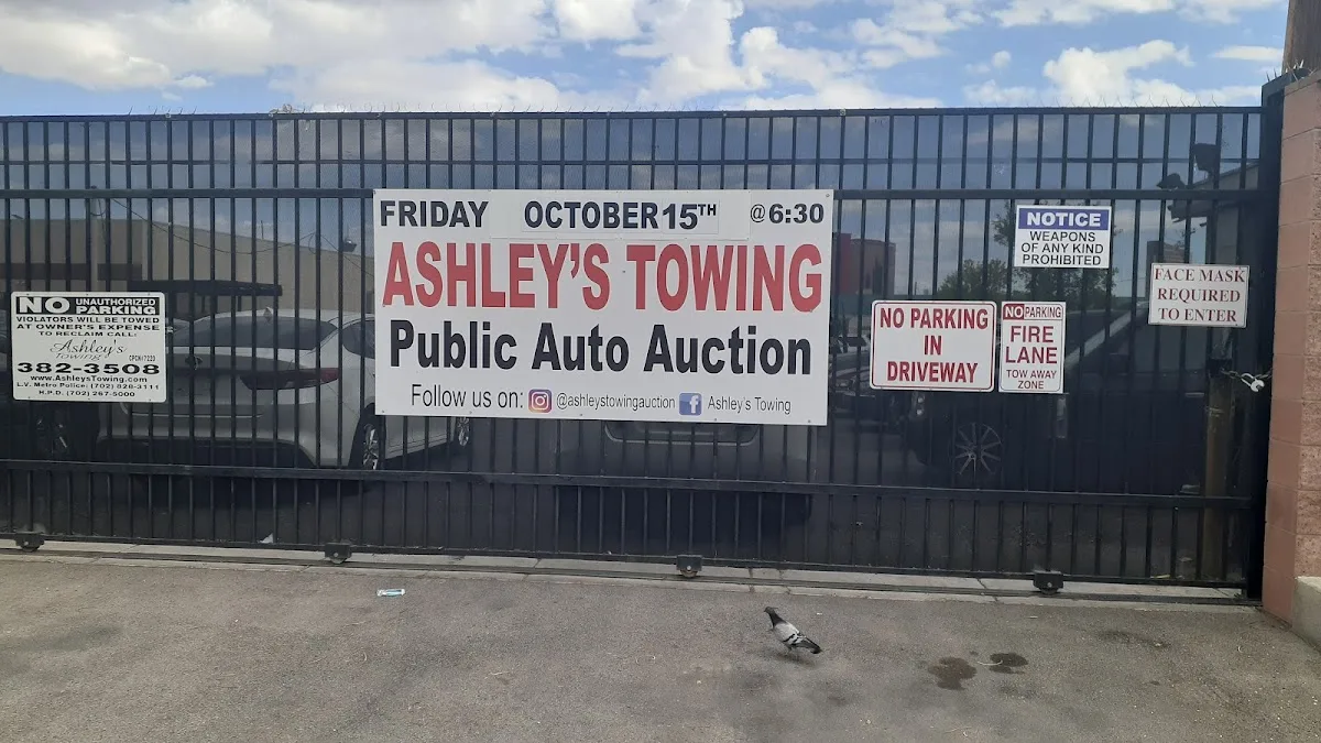 Ashley's Towing