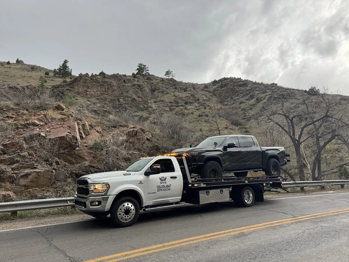 Aurora Colorado Towing Pros