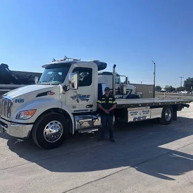 Austin Towing Company, Wrecker Service, Heavy Duty Towing & Tow Trucks