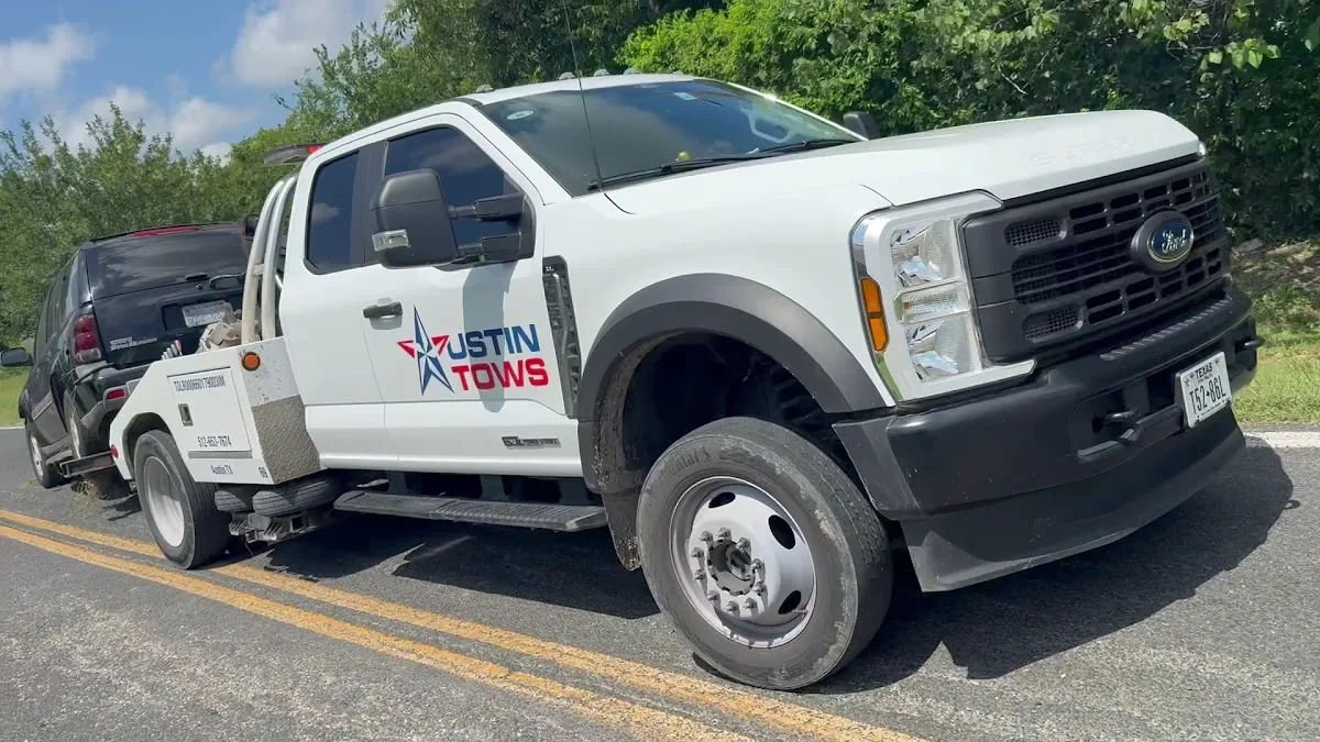 Austin Tows