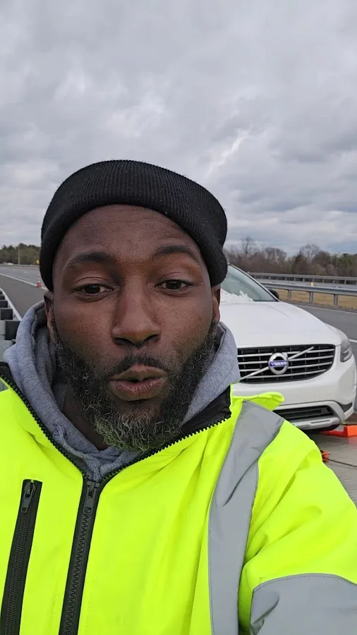 Avery Towing & Recovery LLC