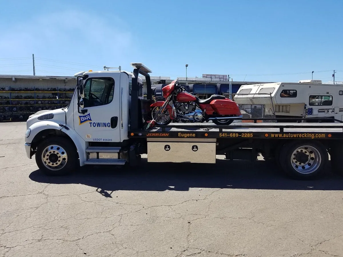 B&R Towing