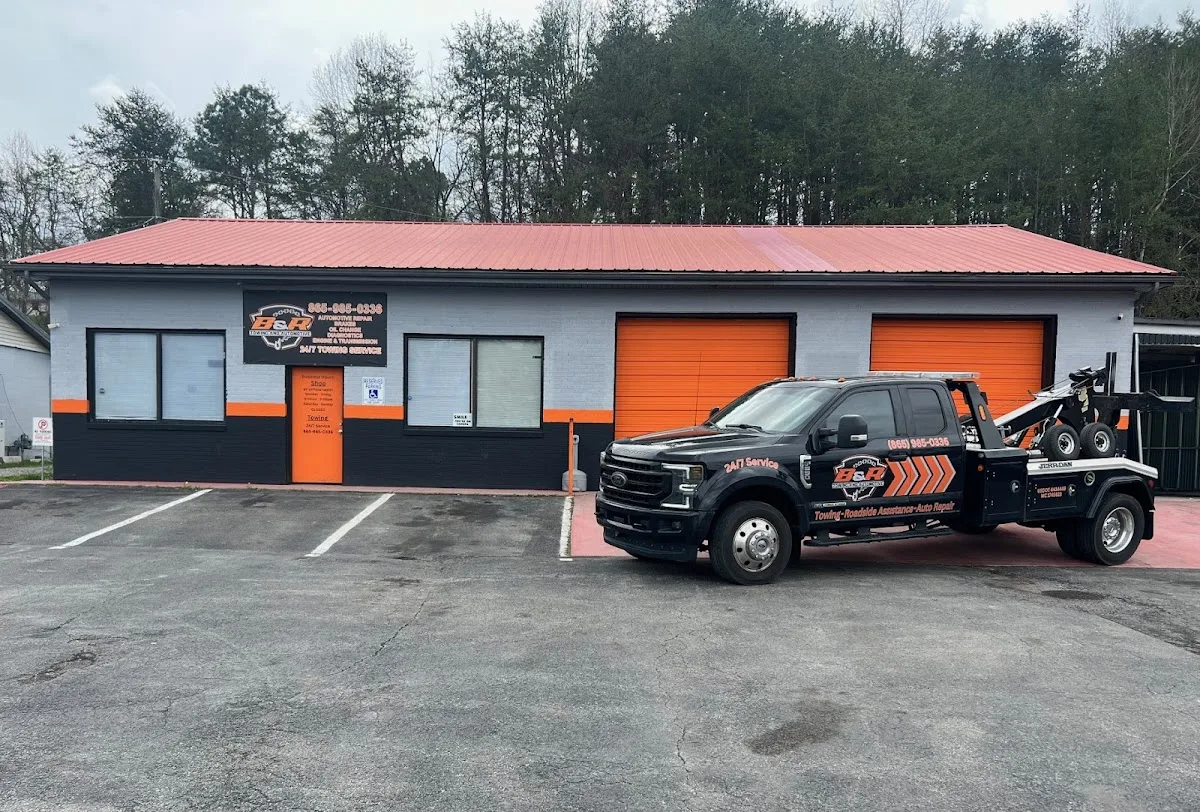 B&R Towing and Automotive