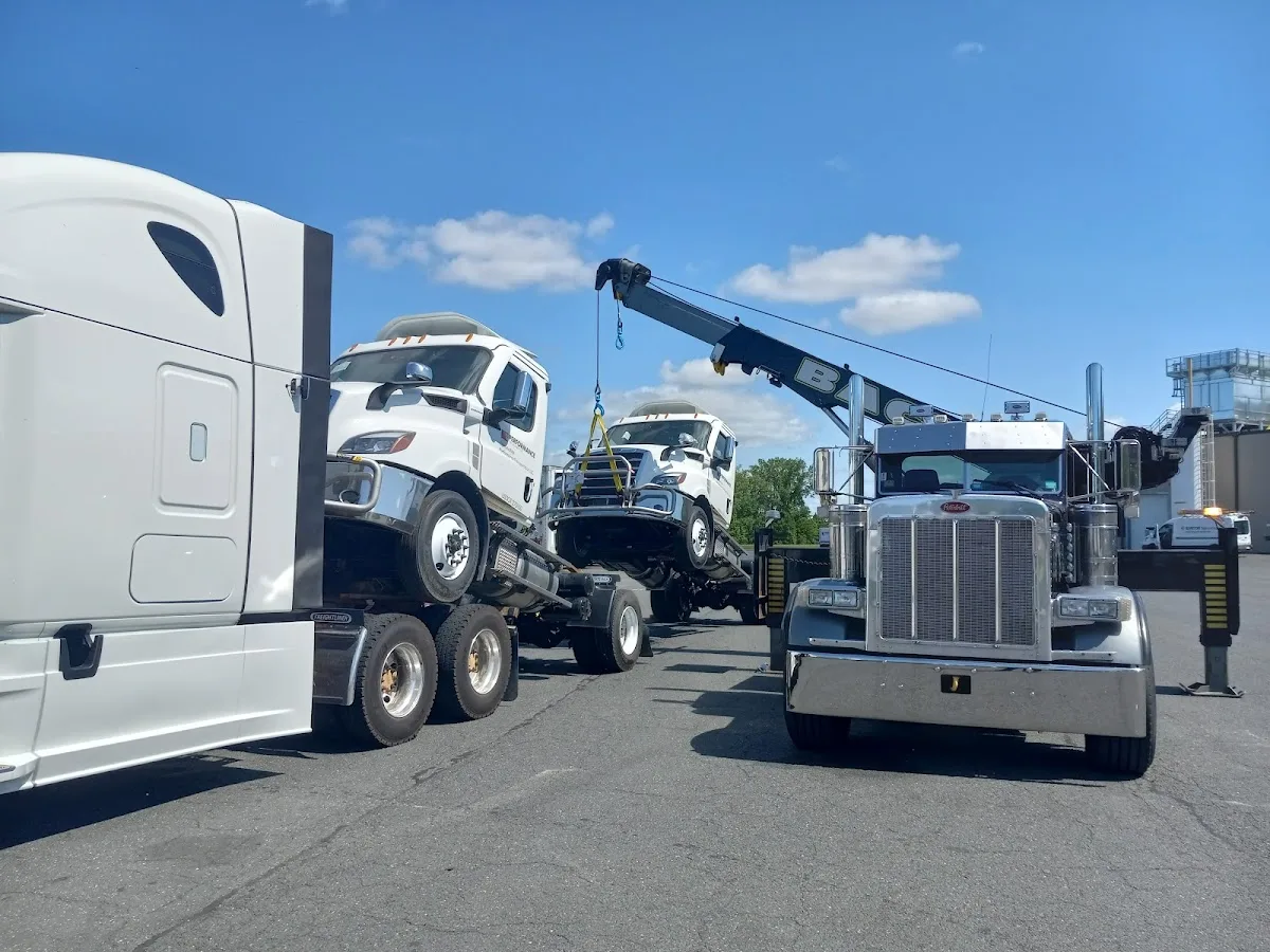 Bach Towing primary photo