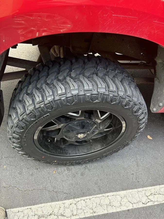 Bennie's Mobile Tire & Roadside Service