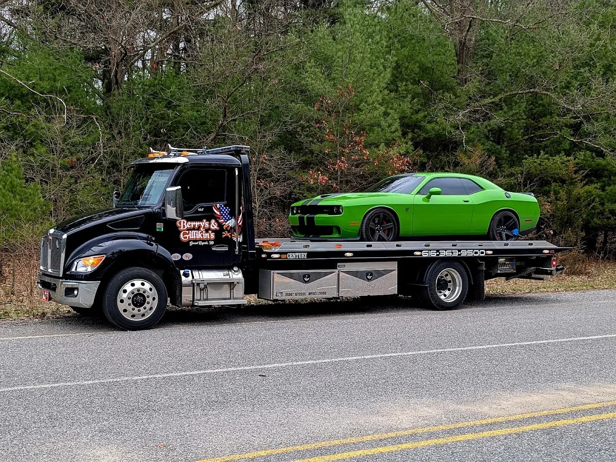 Berry's & Gillikin's Towing