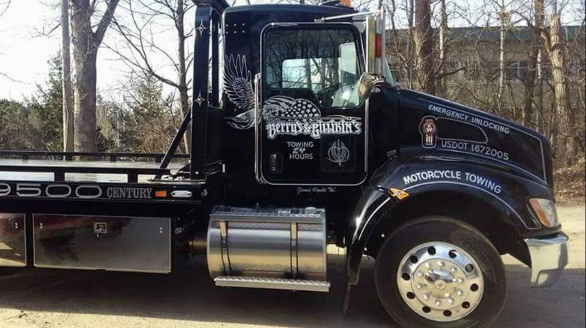 Berry's & Gillikin's Towing