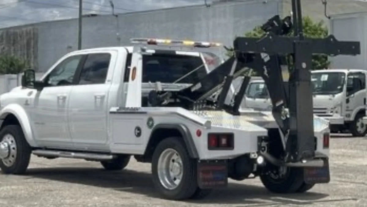 BK Towing & Collision