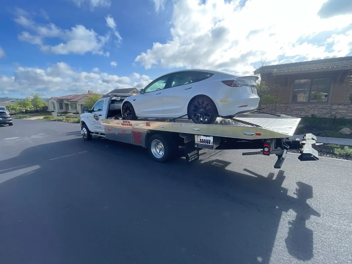 Blue Star Towing & Recovery