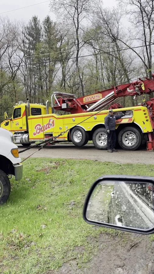 Bud's Wrecker Service