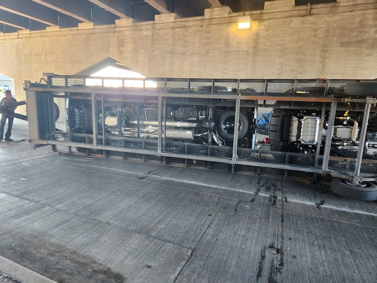 Car Cab Wrecker Service