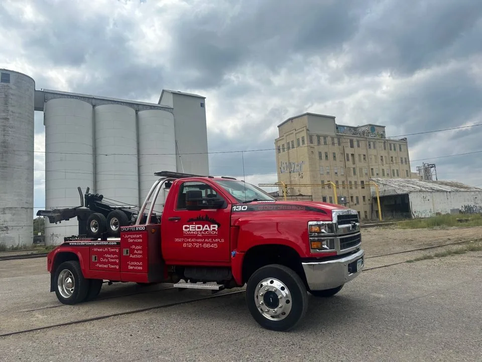 CEDAR TOWING & AUCTION