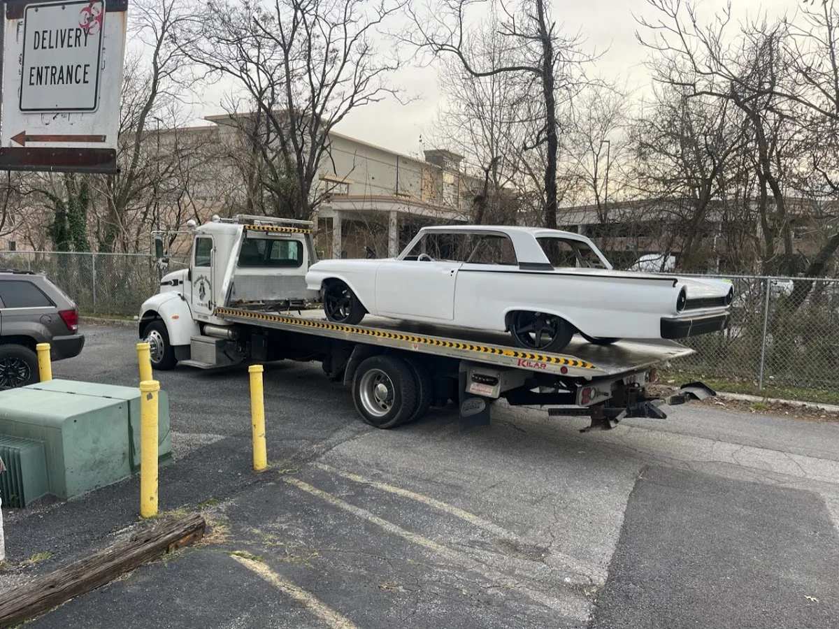 Chrishelles Towing LLC