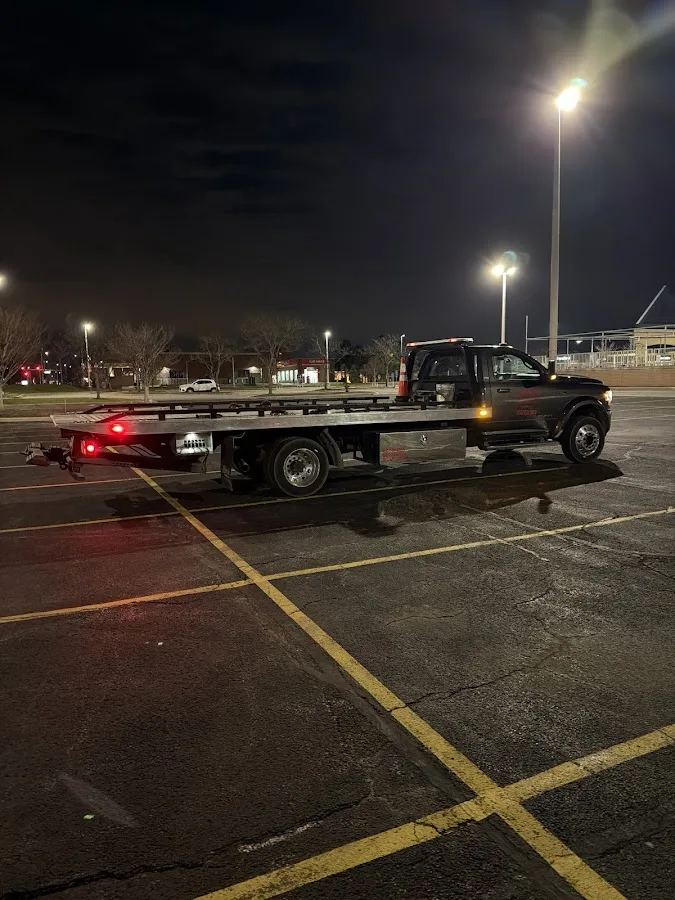 Clifford's Towing & Recovery LLC
