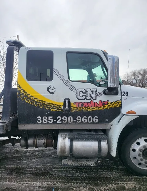 CN Towing Recovery / Heavy Duty Equipment transport In West Valley City UT / Servicio De Grúa En West Valley City UT primary photo