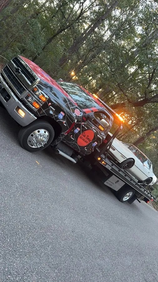 Cola Towing