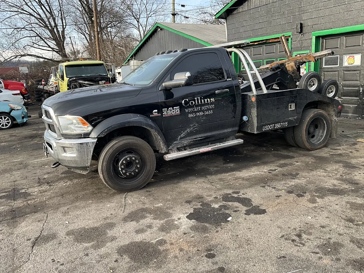 Collins wrecker service and diesel truck and trailer repair