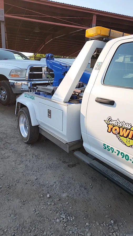 Contreras & Son's Towing