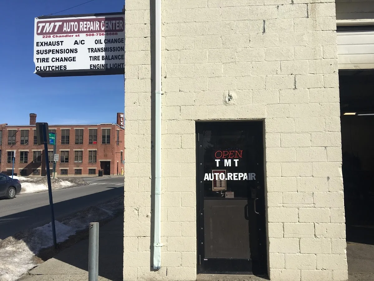 Doveta Car Towing's & Co primary photo