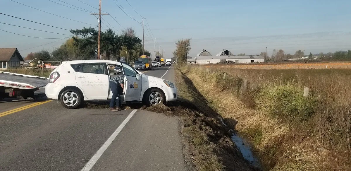 Downtown Tacoma Tow Truck