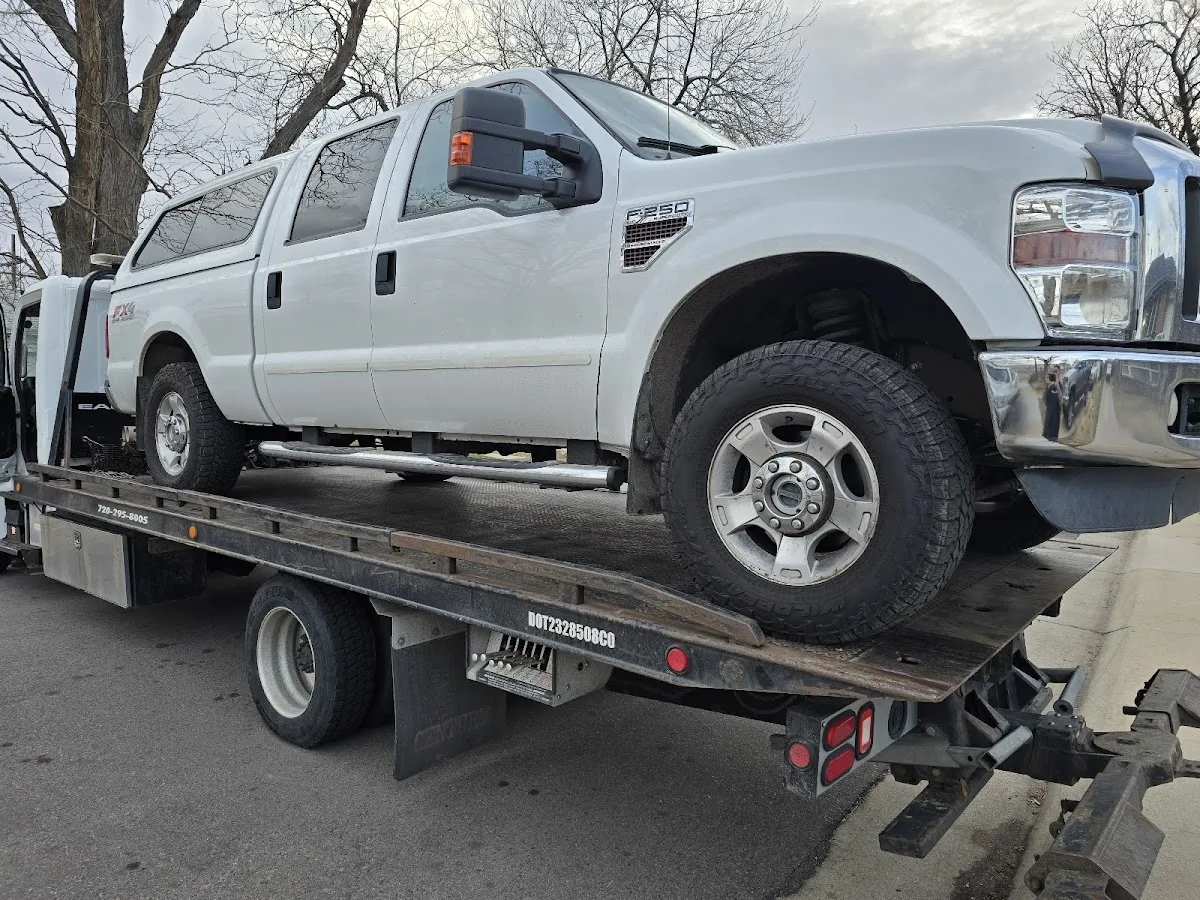 Eagle Wing Towing Services Aurora, CO