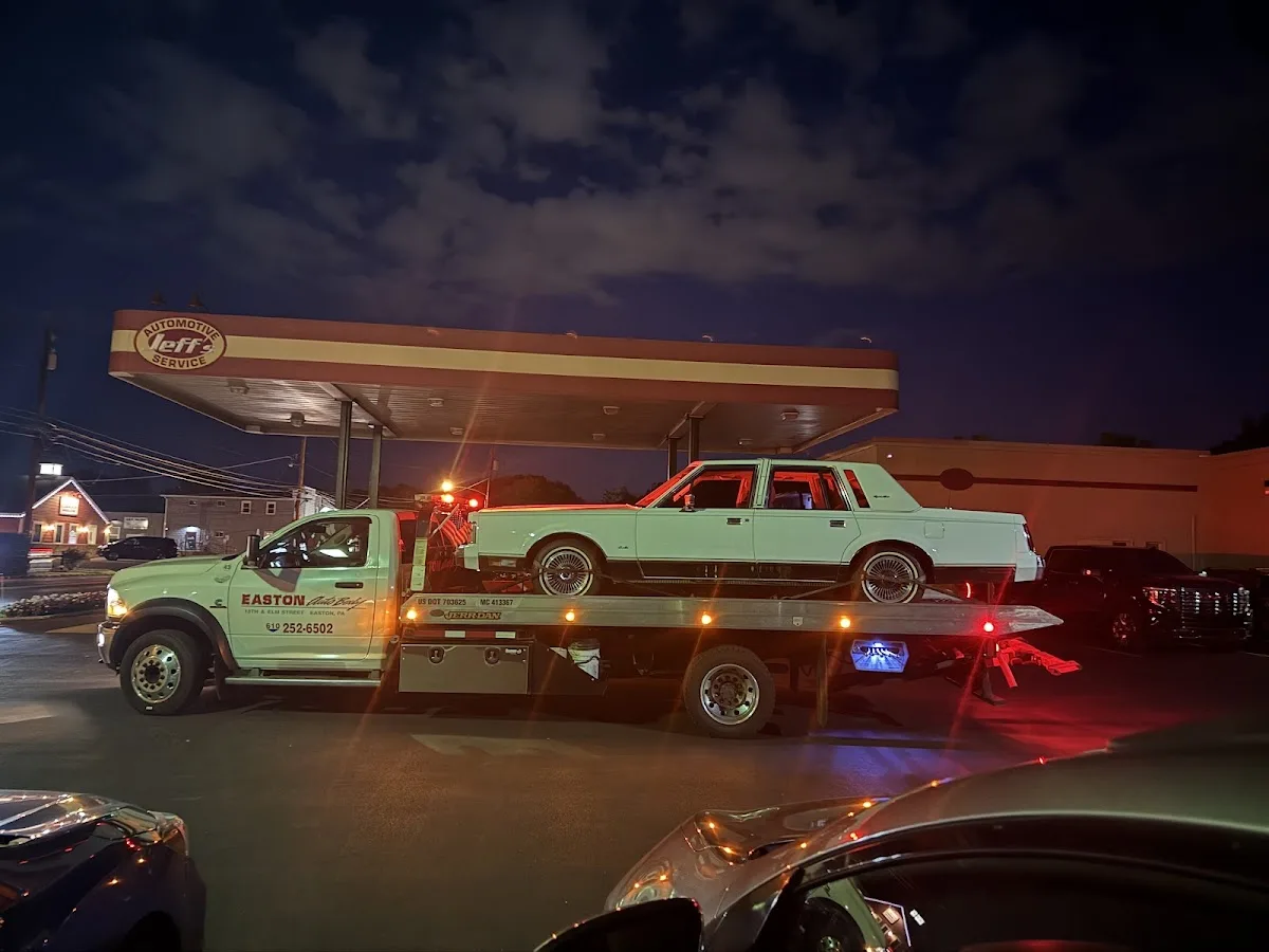Easton Auto Body 24/7 Towing