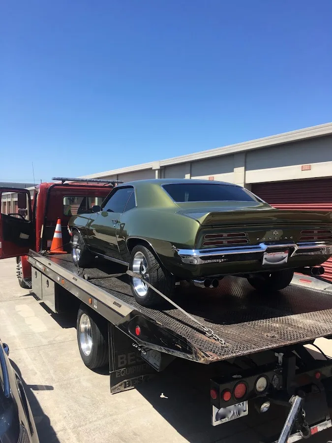 EB Towing primary photo