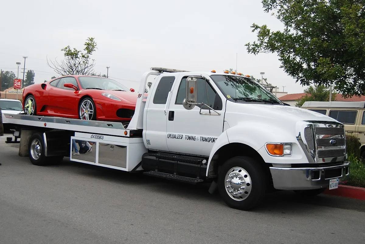 EZ Towing and Recovery