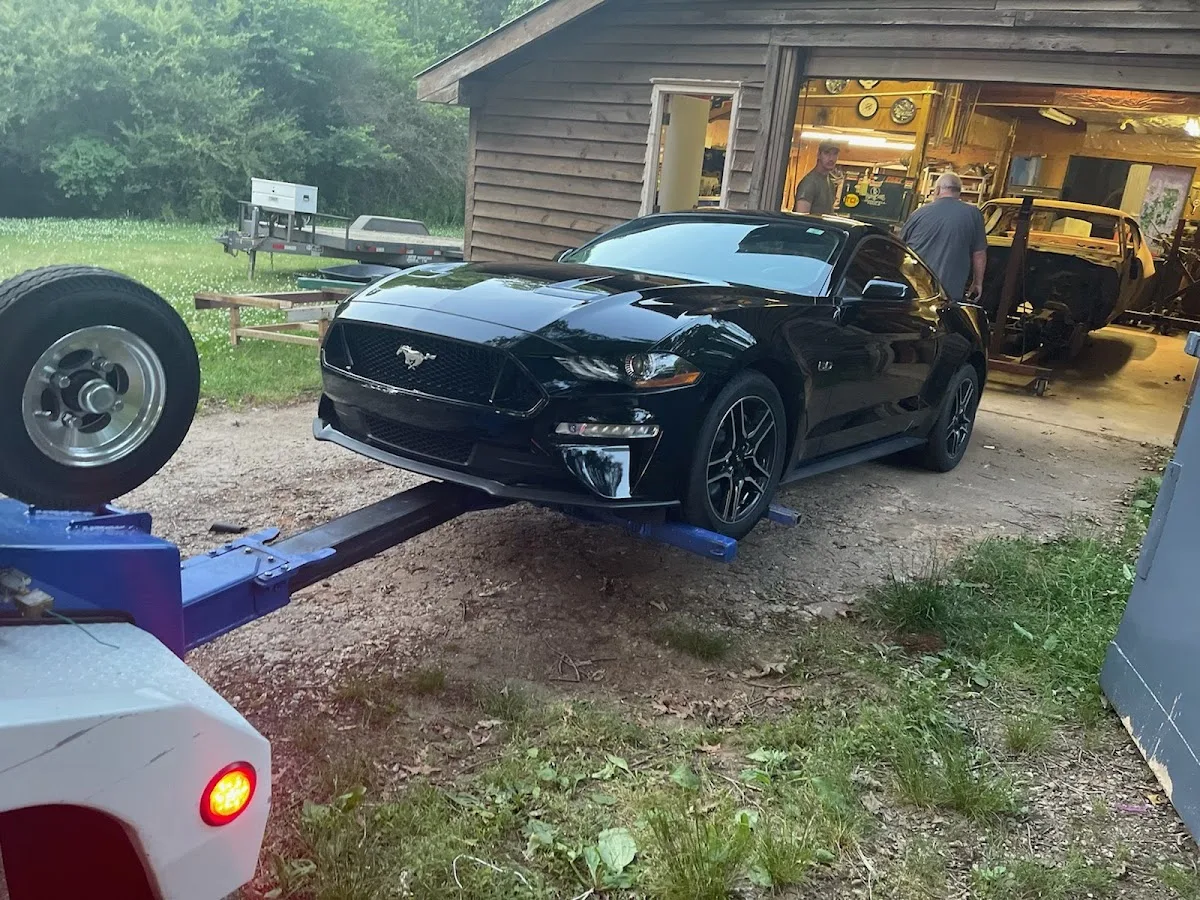 Fransisco & Sons Tow service