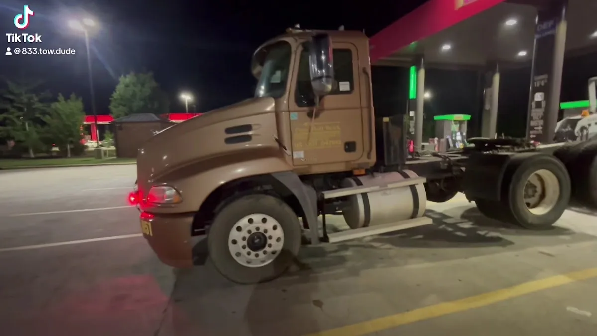 Fresh Start Roadside Assistance Inc dba 833 TOW-DUDE