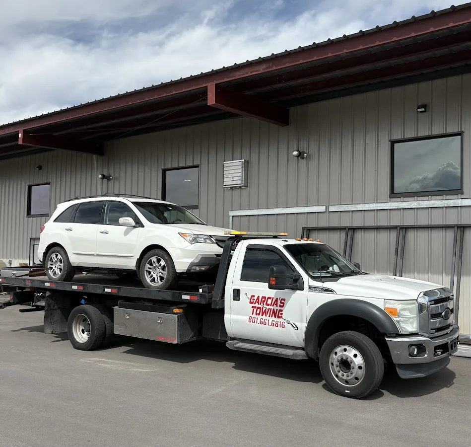 Garcia's Towing