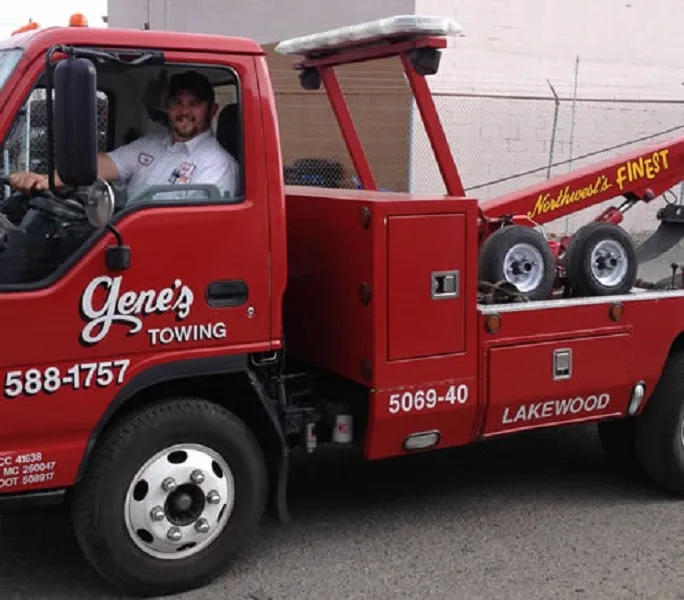 Gene's Towing
