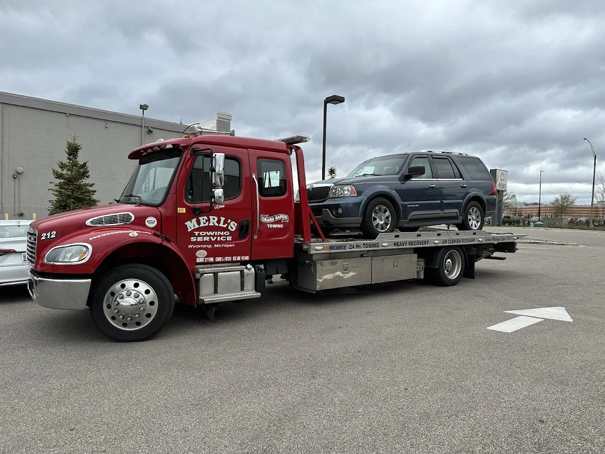 Grand Rapids Cars-Towed primary photo