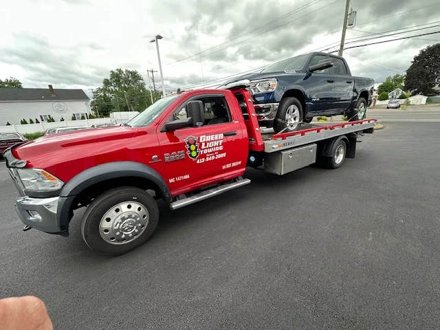 Greenlight Towing llc