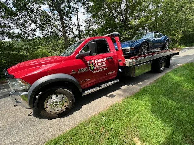 Greenlight Towing llc