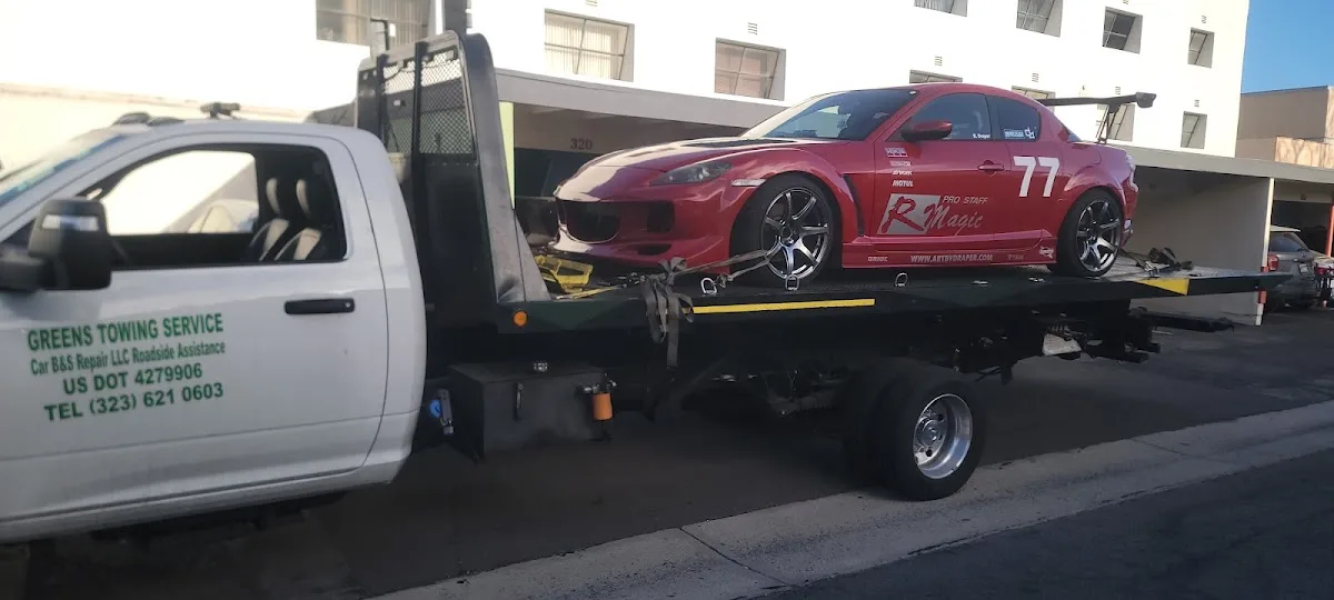 Greens Towing Service Car