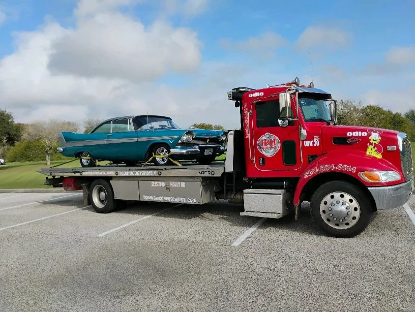 H&H Towing