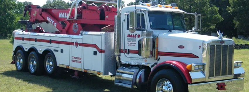Hall's Towing Service