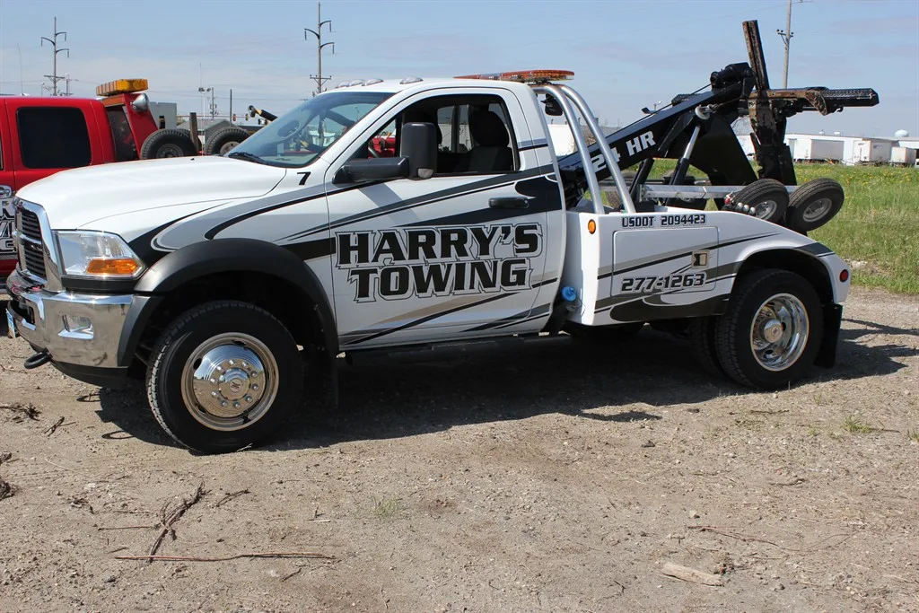 Harry's Towing