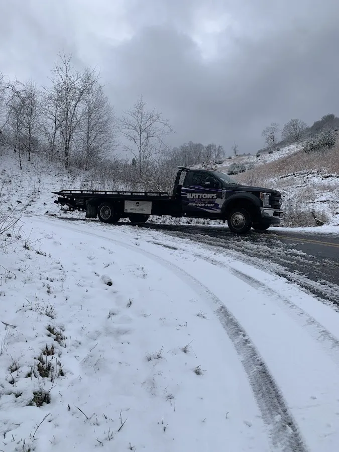 Hatton's Towing & Recovery