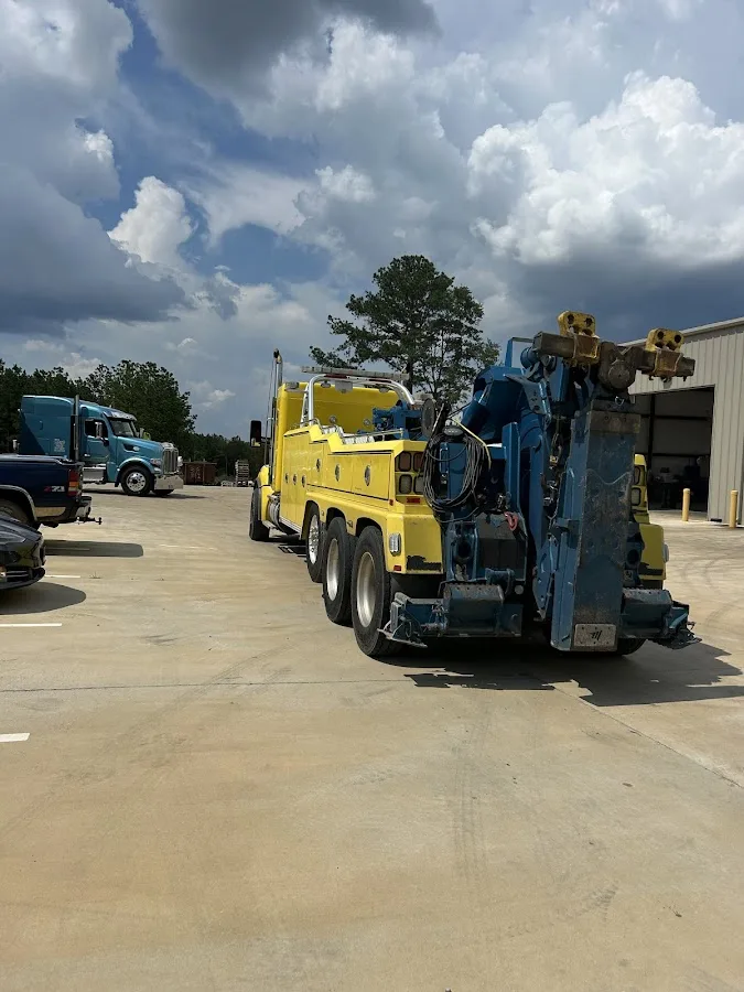 Hayles Towing & Recovery
